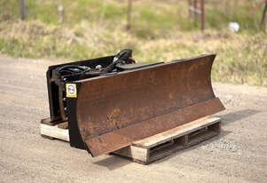 NORM ENGINEERING DOZER BLADE Blade Attachments