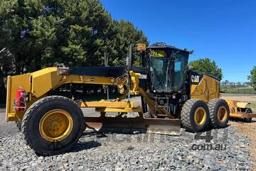 Caterpillar 2018   120M Caterpillar 2018   120M