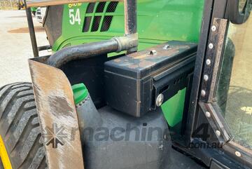 John Deere   6110M 4x4 Tractor John Deere   6110M 4x4 Tractor