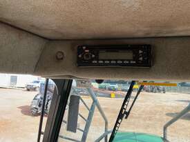 John Deere 6110M 4x4 Tractor - picture1' - Click to enlarge