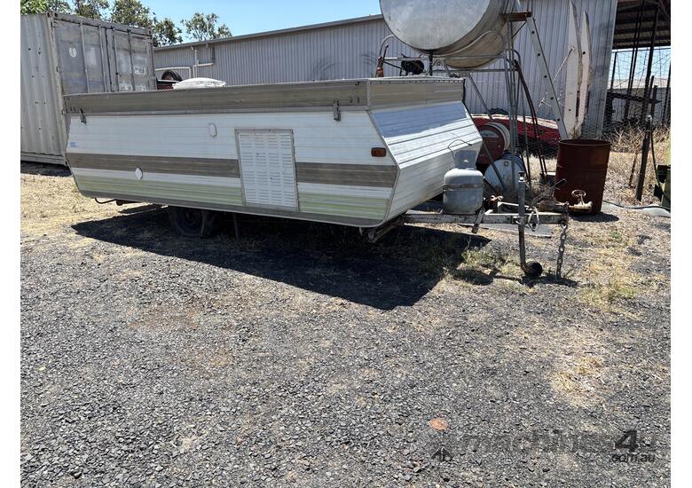 1980 12ft Pop Top Caravan