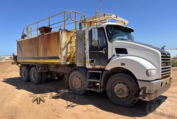 Mack   Metroline 8X4