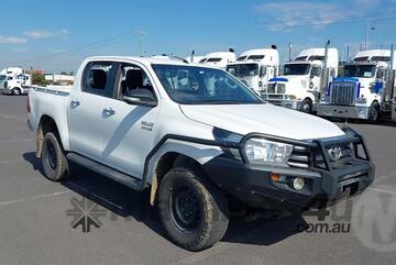 Toyota   Hilux