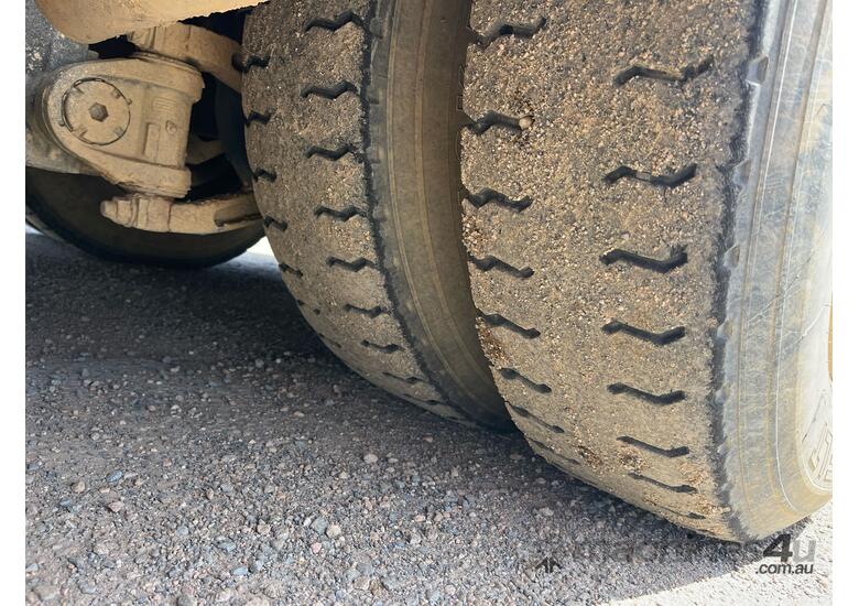 2008 DAF CF 7585 Water Cart