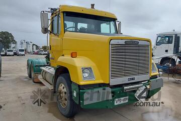 Freightliner   FL112