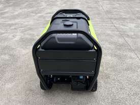 NEW PRAMAC S5000 5.3KVA PETROL GENERATOR - picture2' - Click to enlarge