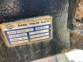 2006 Massey Ferguson 8480 Dyna VT 4x4 Tractor - picture2' - Click to enlarge