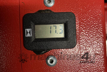 Cox Cruiser CZ Zero Turn Lawn Equipment