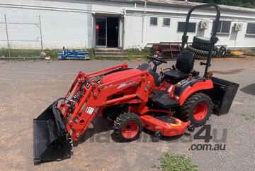 Kioti CS2610 tractor mower 4in1 loader