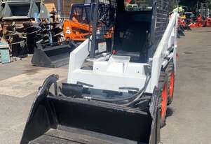 Bobcat   553 SKID STEER LOADER