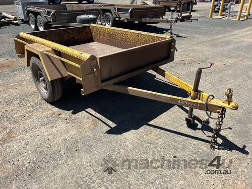 Unknown Single Axle Box Trailer