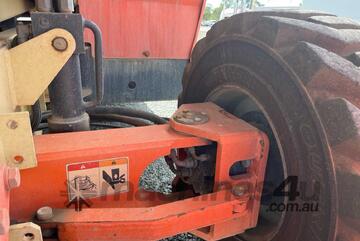 Jlg 2006   4394RT Scissor Lift