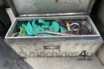 2003 Mack CH (6x4) Prime Mover with Palfinger Crane