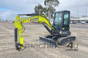 2024 Develon DX35Z-7M Mini Excavator (Unused)