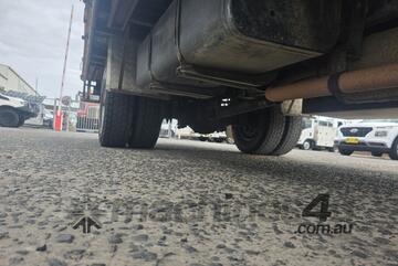 2005 Hino Dutro 4x2 Tray Truck (Manual)