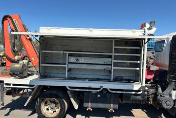 2010 Isuzu NPR Service Body / Crane Truck