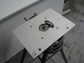Sher 1 HP Table Router - picture0' - Click to enlarge