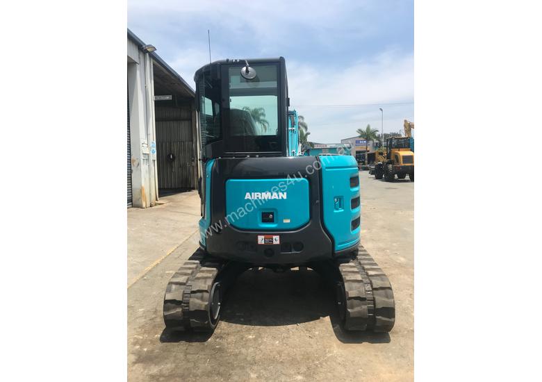 caption 2019 AIRMAN AX48UCG-6ASB MIDI EXCAVATOR