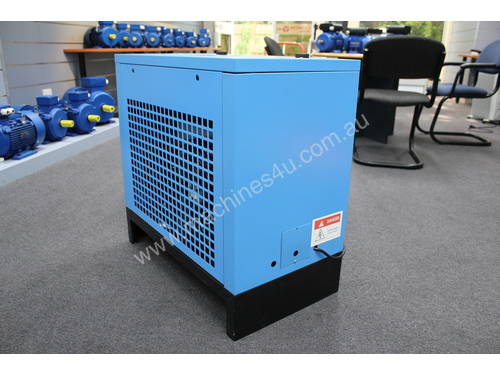 Refrigerated air dryer 80CFM spray painting