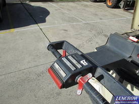 Walkie Reach Stacker - picture2' - Click to enlarge