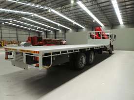 Fuso Fighter 2427 Crane Truck Truck - picture2' - Click to enlarge