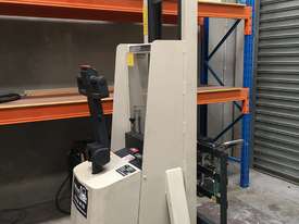 Crown Walker Stacker 20IM - picture0' - Click to enlarge