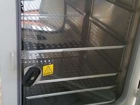 Used CO2 Incubator Lab Equipment for sale - picture2' - Click to enlarge