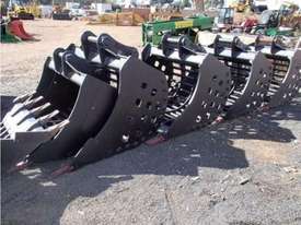 Scott Sieve Bucket-Rock Attachments - picture0' - Click to enlarge