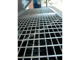 NEW s/s  Double Helix Ribbon Blender (5000L) moist product) - picture0' - Click to enlarge