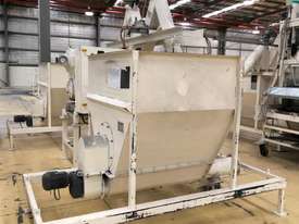 Screw Conveyors with Hoppers and Feeder unit - picture0' - Click to enlarge