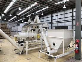 Screw Conveyors with Hoppers and Feeder unit - picture1' - Click to enlarge