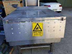 crown hopper and magnetic conveyor  - picture0' - Click to enlarge