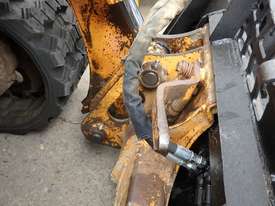 Mustang MTL16 Tracked Loader Loader - picture2' - Click to enlarge