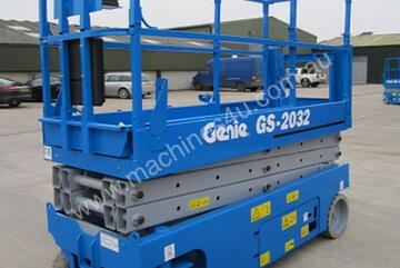   GENIE 20FT ELECTRIC SCISSOR LIFT