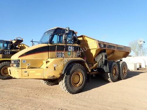 Caterpillar 730 Dump Truck