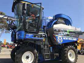 Used Braud Harvester Model 9090XD - Stock No BR1027 - picture0' - Click to enlarge