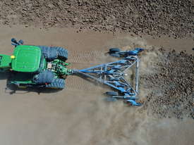 11 Tine Trailing Deep Ripper  - picture2' - Click to enlarge