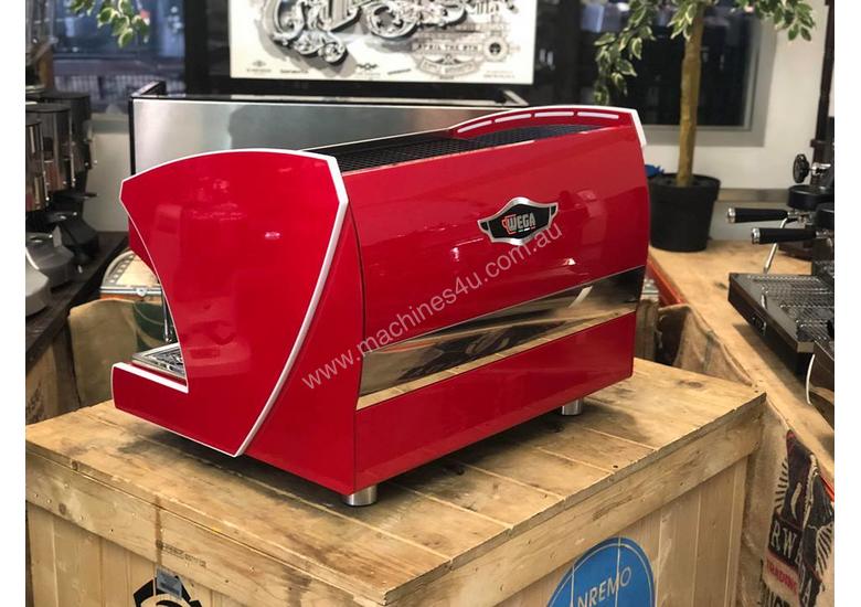 Click to view full size photos WEGA POLARIS TRON 2 GROUP RED ESPRESSO COFFEE MACHINE NEW