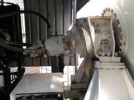 Near new large stationary mixer for cement, soil or potting mix - picture0' - Click to enlarge