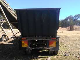 Mobile Trommel screen - picture0' - Click to enlarge