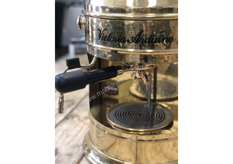 Used Victoria Arduino VENUS Coffee Machines in , Listed on Machines4u