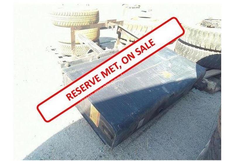 caption Custom oil Tank ON Stand