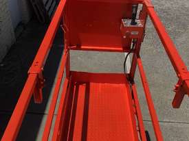 Snorkel S1930 scissor lift - picture0' - Click to enlarge