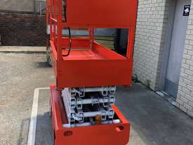 Snorkel S1930 scissor lift - picture2' - Click to enlarge