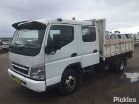 2008 Mitsubishi Canter - picture2' - Click to enlarge