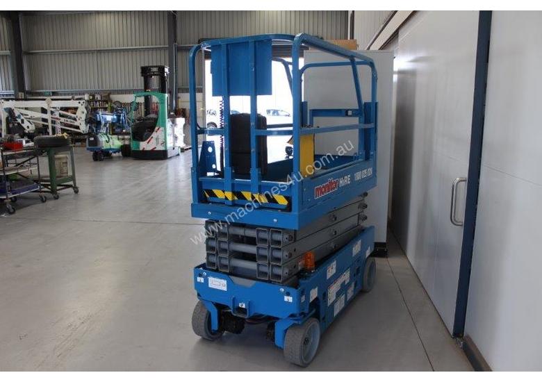 caption Scissor Lift - 19' (7.79m) Narrow Electric