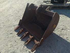 Ambrose Fabrications 830mm Bucket - picture0' - Click to enlarge