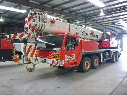 2011 Zoomlion QY50V 50T Truck Mount Mobile Slewing Crane (CC012)