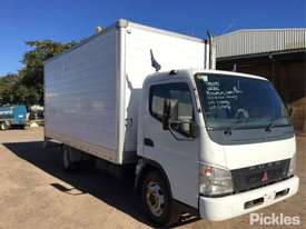 2006 Mitsubishi Canter 7/800 - picture0' - Click to enlarge