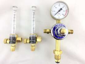 Harris Argon Regulator & Twin Flow Meters Vertical Gas Inlet Bottom Entry 30 LPM 821DB2 - picture1' - Click to enlarge